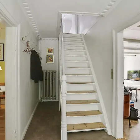 펜션 Classic House Close To Copenhagen *